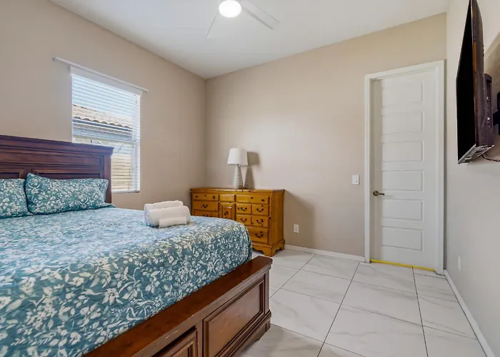 4br Family Retreat *