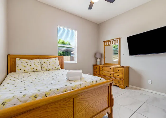 4br Family Retreat *